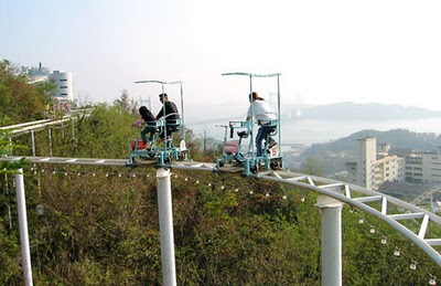 weird_rollercoaster_17